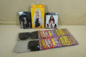 lot 125 image: Assorted Halloween Wigs