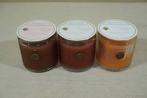 lot 142 image: 3 Aromatique Candles -Cinnamon Cider, Valencia Orange, Pumpkin Spice