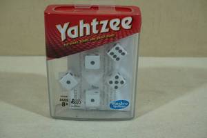 lot 172 image: Yahtzee Dice Game