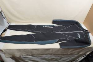 lot 226 image: Cressi Lido Long Mens 2mm Wetsuit -XXL6