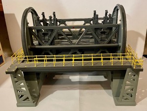 lot 20 image: Lionel Rotary Coal Tipple