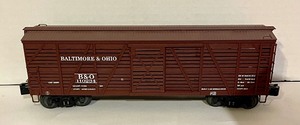 lot 16 image: Lionel Baltimore & Ohio 40-Ton Stock Car