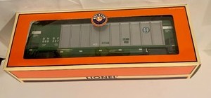 lot 33 image: Lionel Three Pack  BNSF Bathtub Gondola