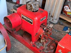 lot 838 image: McCormick-Deering by International Harvester 1-12 to 2-12-HP Gas Engine