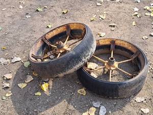 lot 896 image: Lot of (2) Vintage 20 Cart Wheels