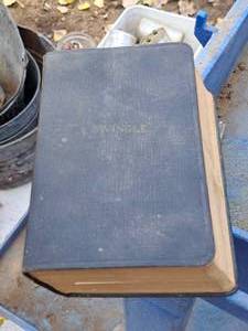 lot 901 image: Vintage 1903 Swingle Handbook for Steam Engineers and Electricians Book