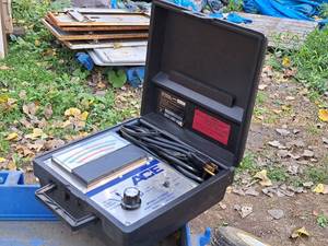 lot 909 image: Ace DiodeCondensor Tester Professional Test Equipment E-1029