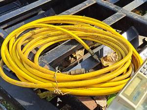 lot 917 image: DeVilbiss Air Hose