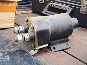 lot 938 image: Solenoid