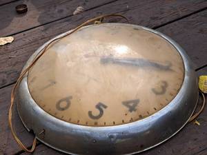 lot 945 image: Seth Thomas 15 Wall Clock