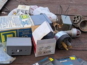 lot 949 image: Lot of  Assorted Electrical Supplies - Square D Molded Case Switch, Plugs, 250V Angle Plugs, Switches, Misc. Accessories