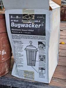 lot 984 image: Sears Bugwacker 80W Programmable Electronic Insect Killer 3214083 (New)