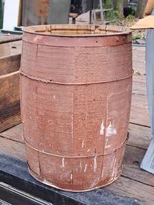 lot 985 image: Wooden Barrel