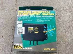 lot 24 image: Onboard Waterproof 10 Amp Battery Charger