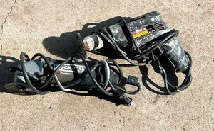 lot 34 image: Rockwell SoniCrafter & Craftsman 38 Drill