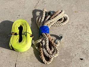 lot 36 image: Tow Strap & Tow Rope