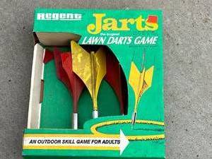 lot 49 image: Vintage Lawn Darts Game