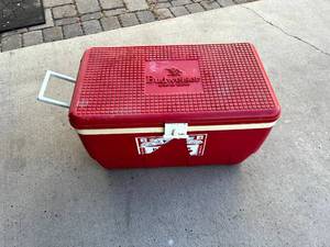 lot 70 image: Budweiser Cooler