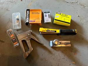 lot 134 image: Staplers & Staples