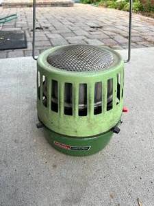 lot 136 image: Vintage Coleman Catalytic Heater