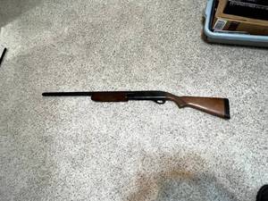 lot 165 image: Remington Sportsman Magnum 12 Pump Shotgun