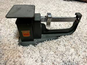 lot 181 image: Triner Scale