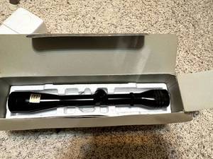 lot 187 image: 6x Redfield Scope