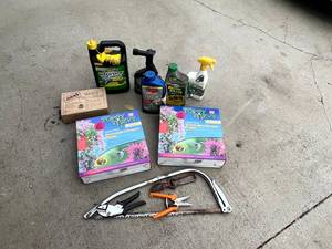 lot 233 image: Lawncare Lot