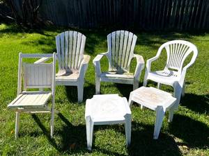 lot 321 image: Wood Folding Chair & Outdoor Furniture