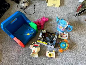 lot 337 image: Childrens Items Some Vintage