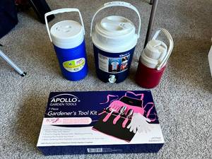 lot 344 image: Gardeners Tool Kit & Water Jugs