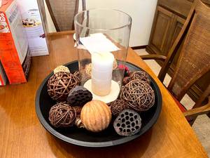 lot 364 image: Table Centerpiece