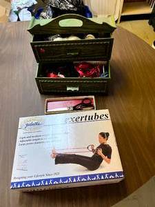 lot 381 image: Sewing Supplies & Exertubes