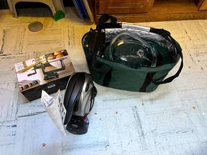 lot 434 image: Crock Pot, Flip Side Waffle Maker & Apple Peeler