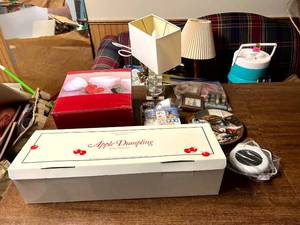 lot 445 image: Mixed Lot