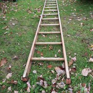 lot 83 image: ALLUMINUM LADDER 14 FT