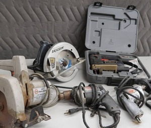 lot 117 image: POWER TOOLS