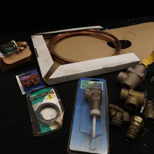 lot 143 image: COPPER AND BRASS LOT