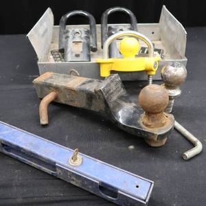 lot 146 image: HITCH AND HITCH LOCK PLUS