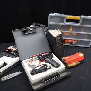 lot 173 image: MISC GARAGE ITEMS