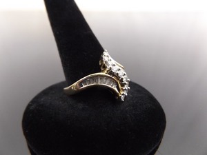 14k Yellow Gold Diamond Baguette Cluster Ring Size 7