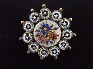 Vintage Micro Mosaic 1 Diameter VERY DETAILED Flower Brooch