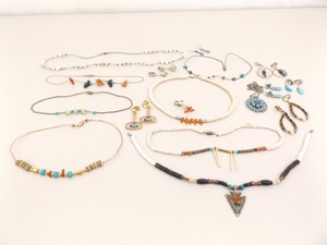 Lot of Vintage Natural Stones and Materials Southwest Native Costume Jewelry