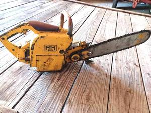 McCulloch Chainsaw
