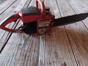 Montgomery Wards 32cc Chainsaw