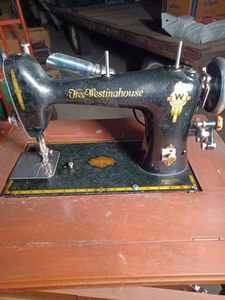 Vintage Free Westinghouse Electric Sewing Machine in Wood Cabinet