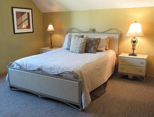 3 PC Millennium Queen Bed Frame (headboard & footboard, and 2 nightstands)