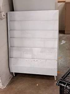 lot 1036 image: Metal Magazine Rack 5-tier