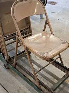 lot 1121 image: Lot of (7) Metal Folding Chair