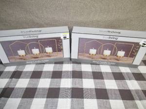 lot 41 image: Lot of 2 Trueliving 3 Piece Gold Metal Candle Holders